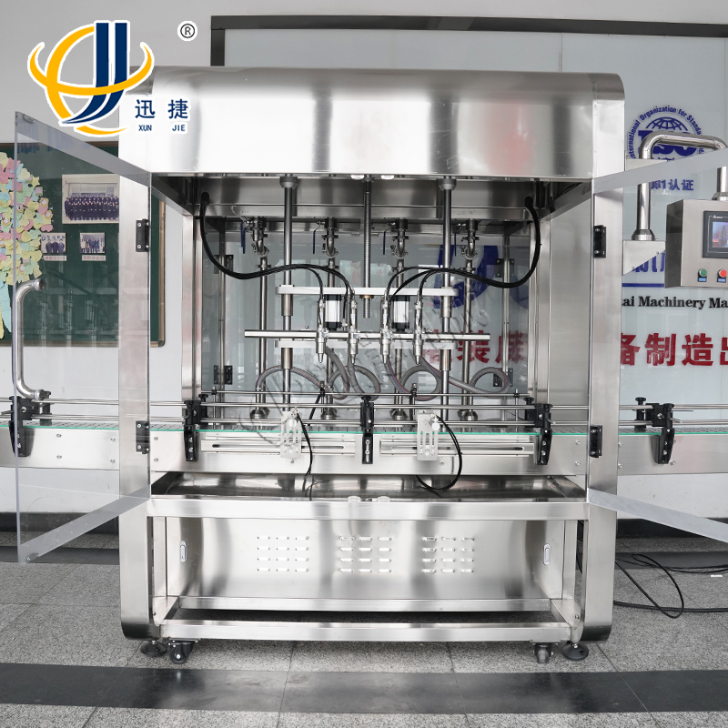 世界那么大，來看看迅捷機(jī)械的潤滑油灌裝機(jī)